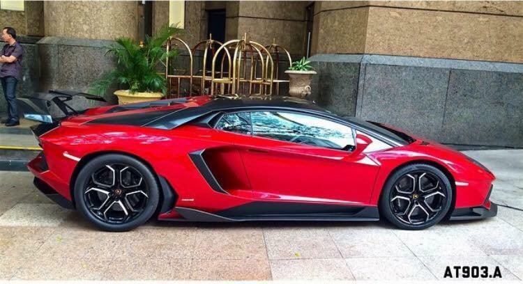 Make your life easier by installation of super cool car accessories
