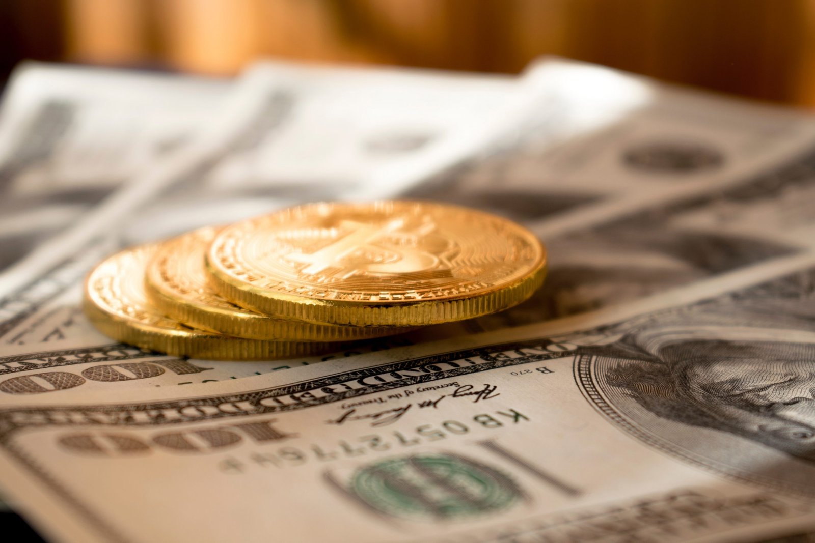 Send Money to Pakistan by Using an Online Money Transfer Service